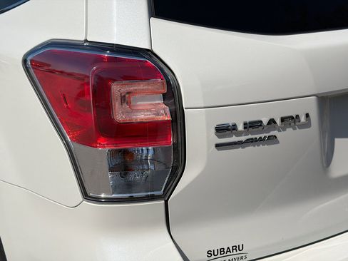 Used 2017 Subaru Forester 2.5i Limited image 10