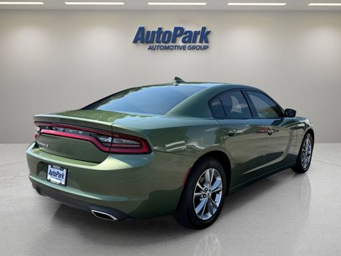 Used 2022 Dodge Charger SXT w/ Cold Weather Package AWD/4WD image 8