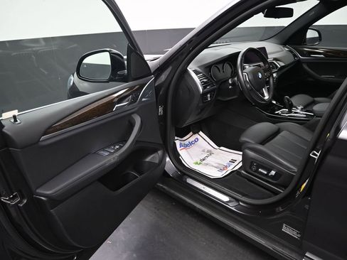 Used 2021 BMW X3 xDrive30i w/ Convenience Package image 9