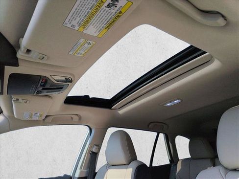 Used 2025 Subaru Outback Limited w/ Tech Package 3 AWD/4WD image 16