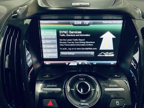 Used 2014 Ford Escape Titanium w/ Equipment Group 401A FWD image 30