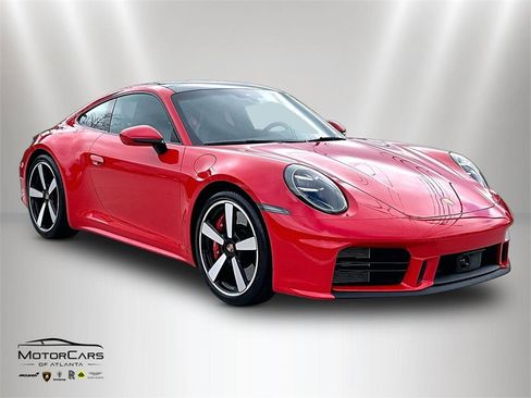 Used 2025 Porsche 911 Carrera S image 2