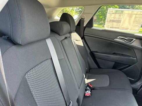 New 2026 Kia Sportage LX w/ LX Convenience Package FWD image 22