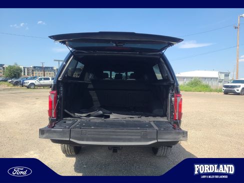 Used 2025 Ford F150 Platinum w/ FX4 Off-Road Package AWD/4WD image 33