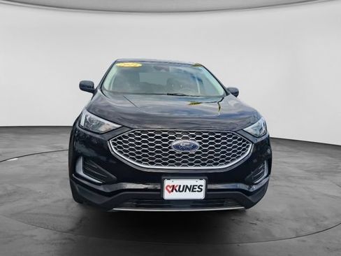 Used 2024 Ford Edge SEL AWD/4WD image 13