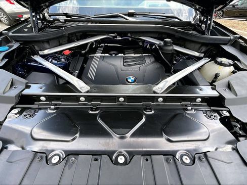 Used 2021 BMW X5 sDrive40i w/ Premium Package image 34