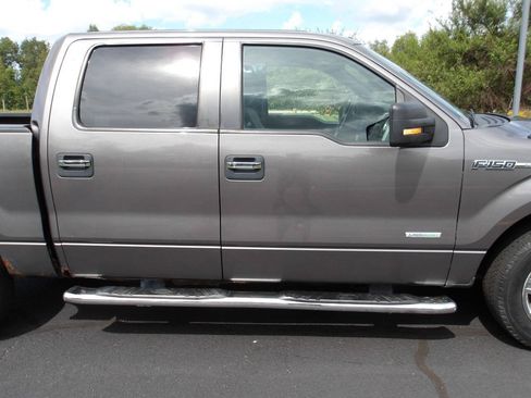 Used 2011 Ford F150 XLT w/ XLT Chrome Pkg RWD image 10