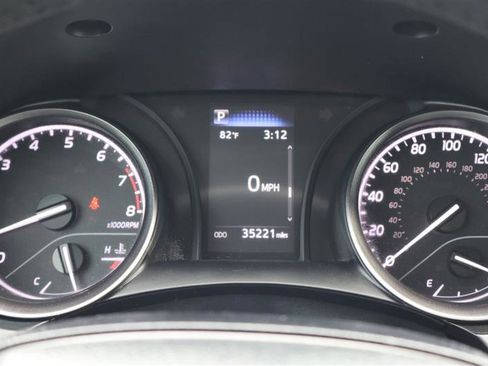 Used 2024 Toyota Camry SE image 20