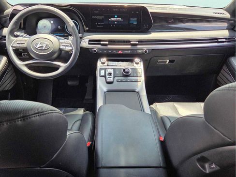 Used 2024 Hyundai Palisade Calligraphy FWD image 13