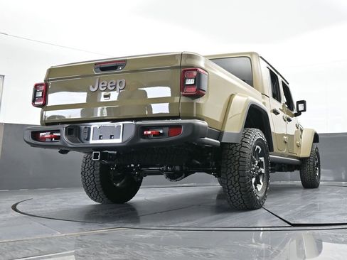 New 2026 Jeep Gladiator Rubicon w/ Steel Power Dome Hood Package AWD/4WD image 55