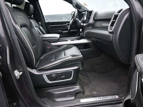 Used 2022 RAM 1500 Laramie AWD/4WD image 21