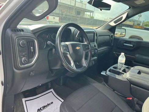 Used 2022 Chevrolet Silverado 1500 LT image 11