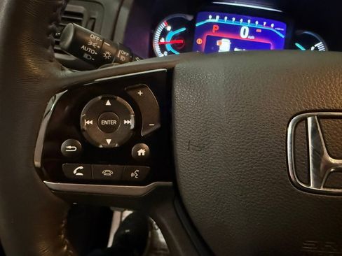Used 2022 Honda Pilot Touring image 31
