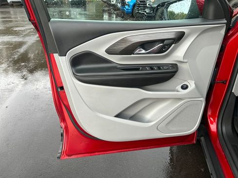 Used 2022 GMC Terrain SLE w/ Driver Convenience Package image 21