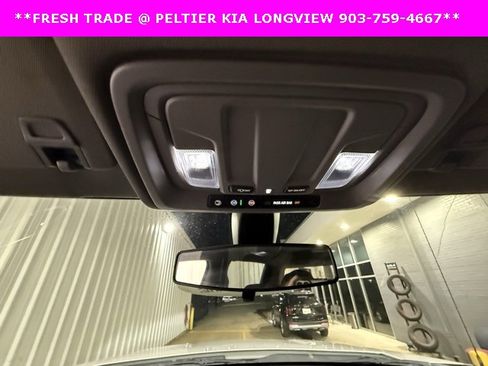 Used 2021 Chevrolet Silverado 1500 LT image 23