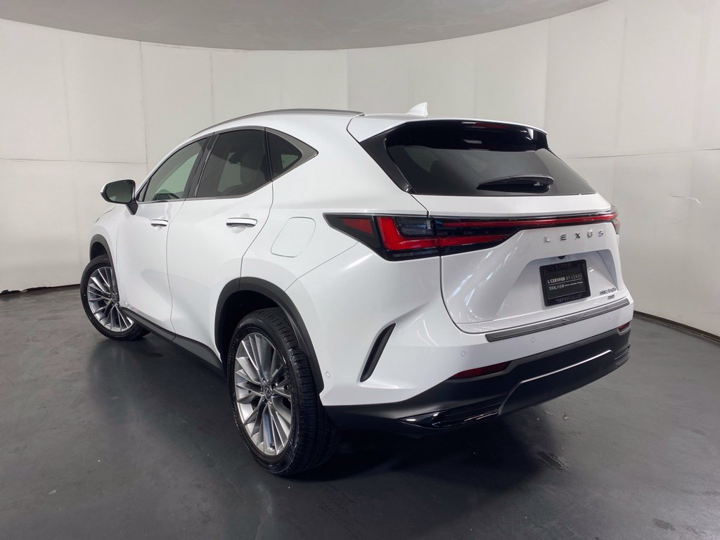 Certified 2026 Lexus NX 350 AWD w/ Accessory Package (2T) image 10