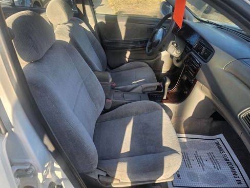 Used 2001 Nissan Altima GXE image 14