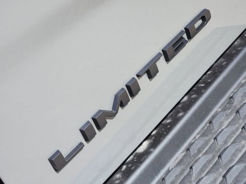 New 2026 RAM 2500 Limited image 20