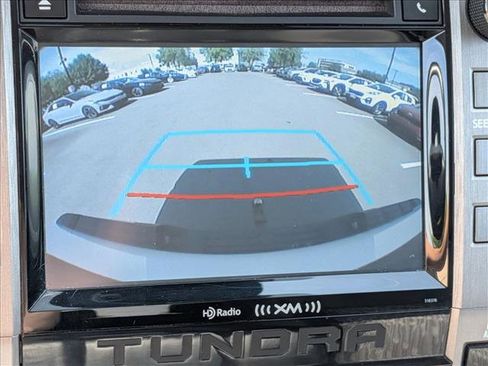 Used 2019 Toyota Tundra SR5 w/ SR5 Upgrade Package AWD/4WD image 14