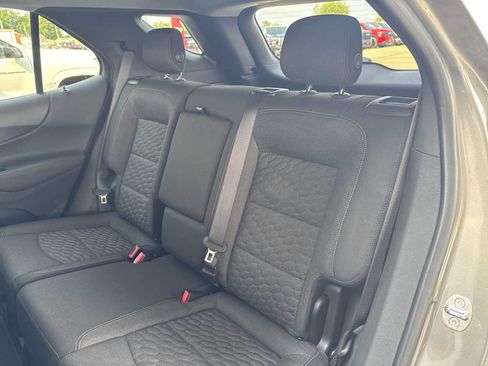 Certified 2019 Chevrolet Equinox LT FWD image 28