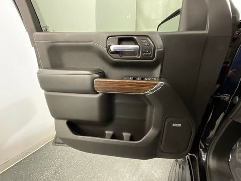 Used 2021 Chevrolet Silverado 1500 High Country AWD/4WD image 9
