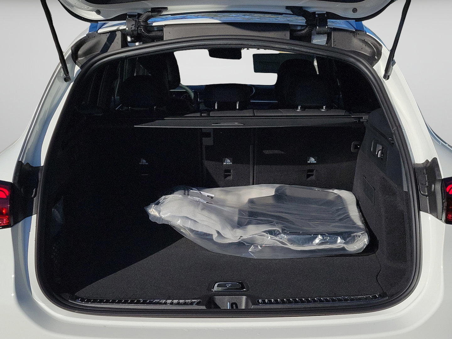 Certified 2026 Mercedes-Benz GLC 300 image 21