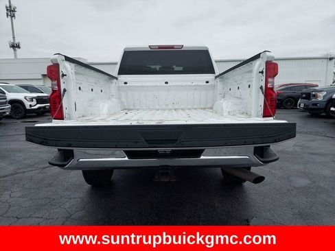 Used 2024 Chevrolet Silverado 2500 LT image 26