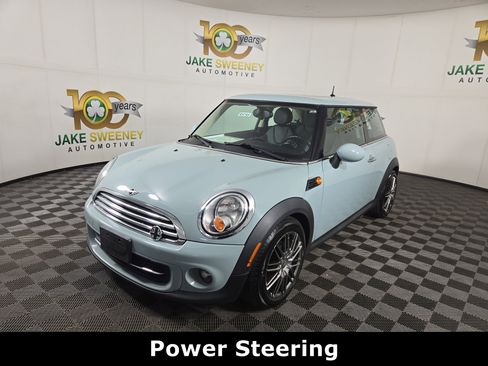 Used 2012 MINI Cooper Hardtop image 3