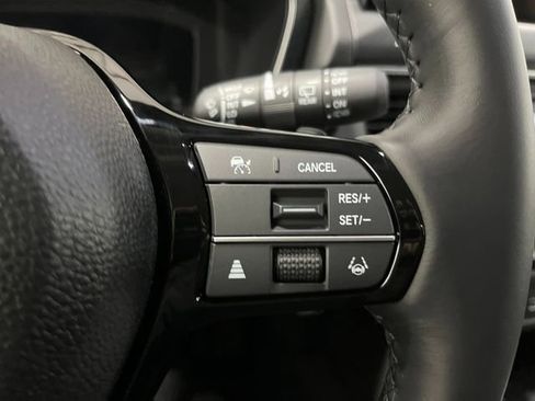 New 2026 Honda Pilot Touring image 19