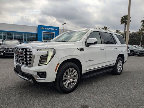 Used 2025 GMC Yukon Denali image 7