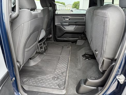 Used 2021 RAM 1500 Big Horn AWD/4WD image 16