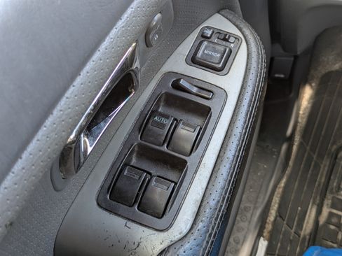 Used 2004 Honda Pilot EX image 21