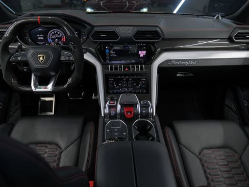 Used 2021 Lamborghini Urus AWD/4WD image 56