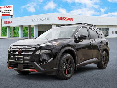 Certified 2025 Nissan Rogue SV w/ Rock Creek Premium Package image 2