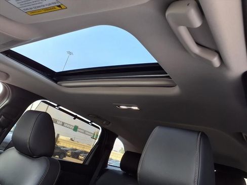 Certified 2025 MAZDA CX-90 3.3 Turbo w/ Preferred Package image 10