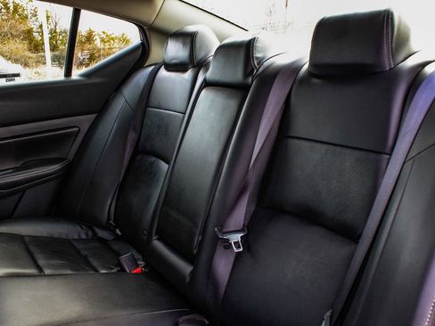 Used 2021 Nissan Altima 2.5 SL FWD image 33