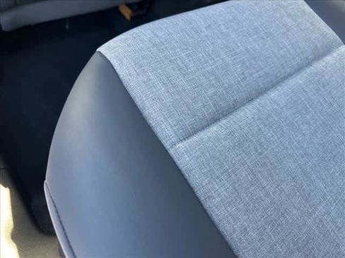 Used 2024 Volkswagen ID.4 Pro image 13