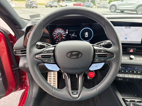 Used 2025 Hyundai Elantra N FWD image 24