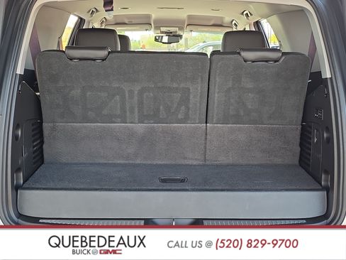 Used 2017 GMC Yukon SLT w/ Premium Edition RWD image 7