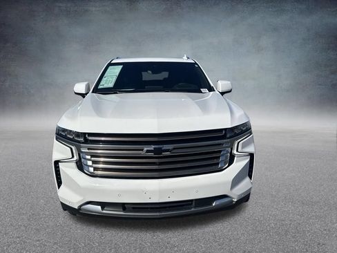 Used 2023 Chevrolet Suburban High Country AWD/4WD image 9