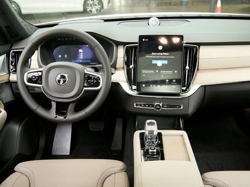 New 2026 Volvo XC90 B6 Ultra w/ Lounge Package image 25