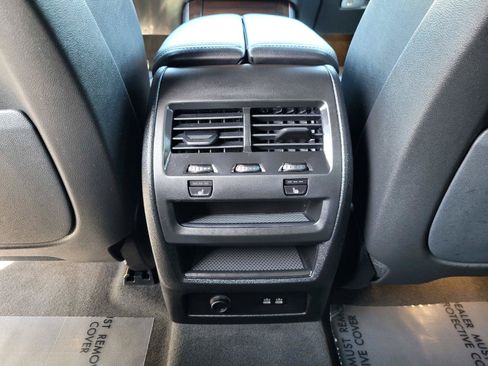 Used 2026 BMW X5 xDrive40i w/ M Sport Package AWD/4WD image 19