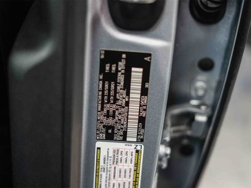 Used 2023 Lexus RX 500h F Sport image 26