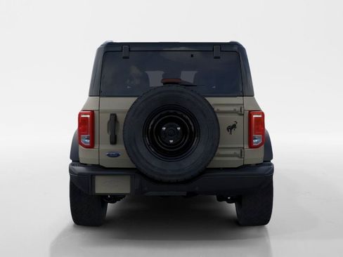 New 2026 Ford Bronco Big Bend w/ Black Diamond Package AWD/4WD image 6