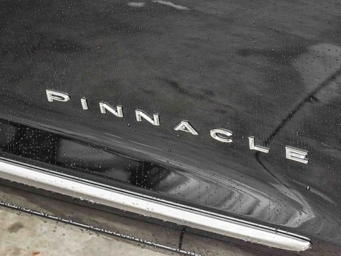 New 2026 Chrysler Pacifica Pinnacle w/ Trailer Tow Group image 8