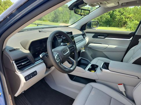 Used 2027 GMC Terrain Denali AWD/4WD image 13