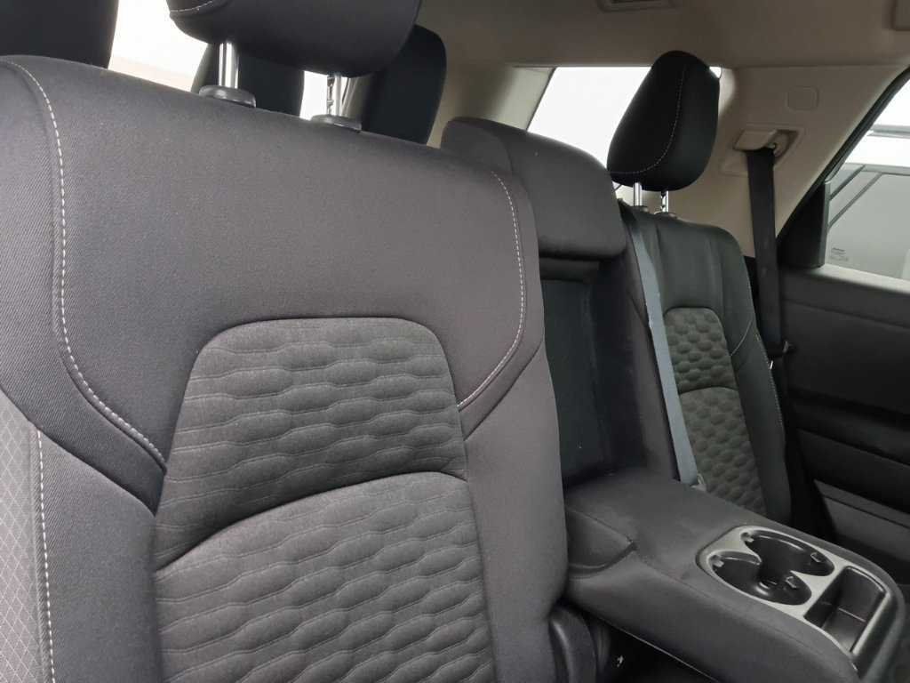 Used 2024 Nissan Pathfinder SV FWD image 15