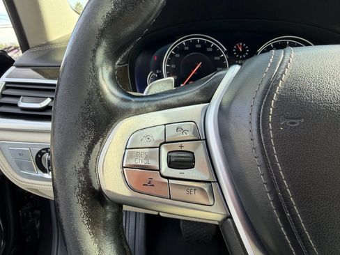 Used 2016 BMW 740i RWD image 18
