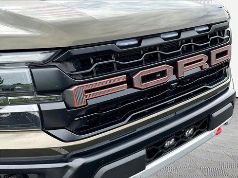Used 2025 Ford F150 Raptor AWD/4WD image 33