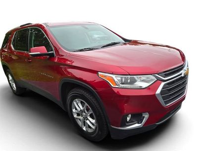 Used 2018 Chevrolet Traverse LT